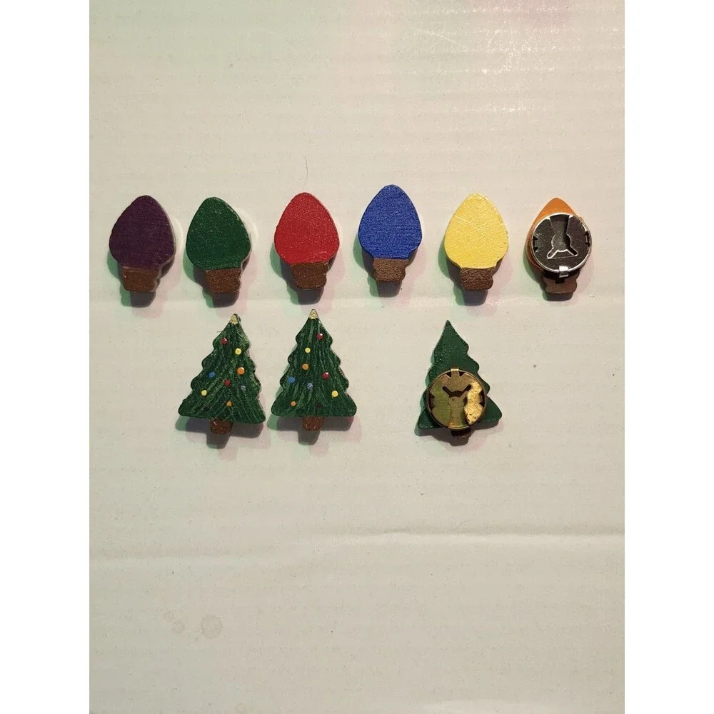 A Collection of Hand-painted Wooden Christmas-themed Buttons Covers qty15